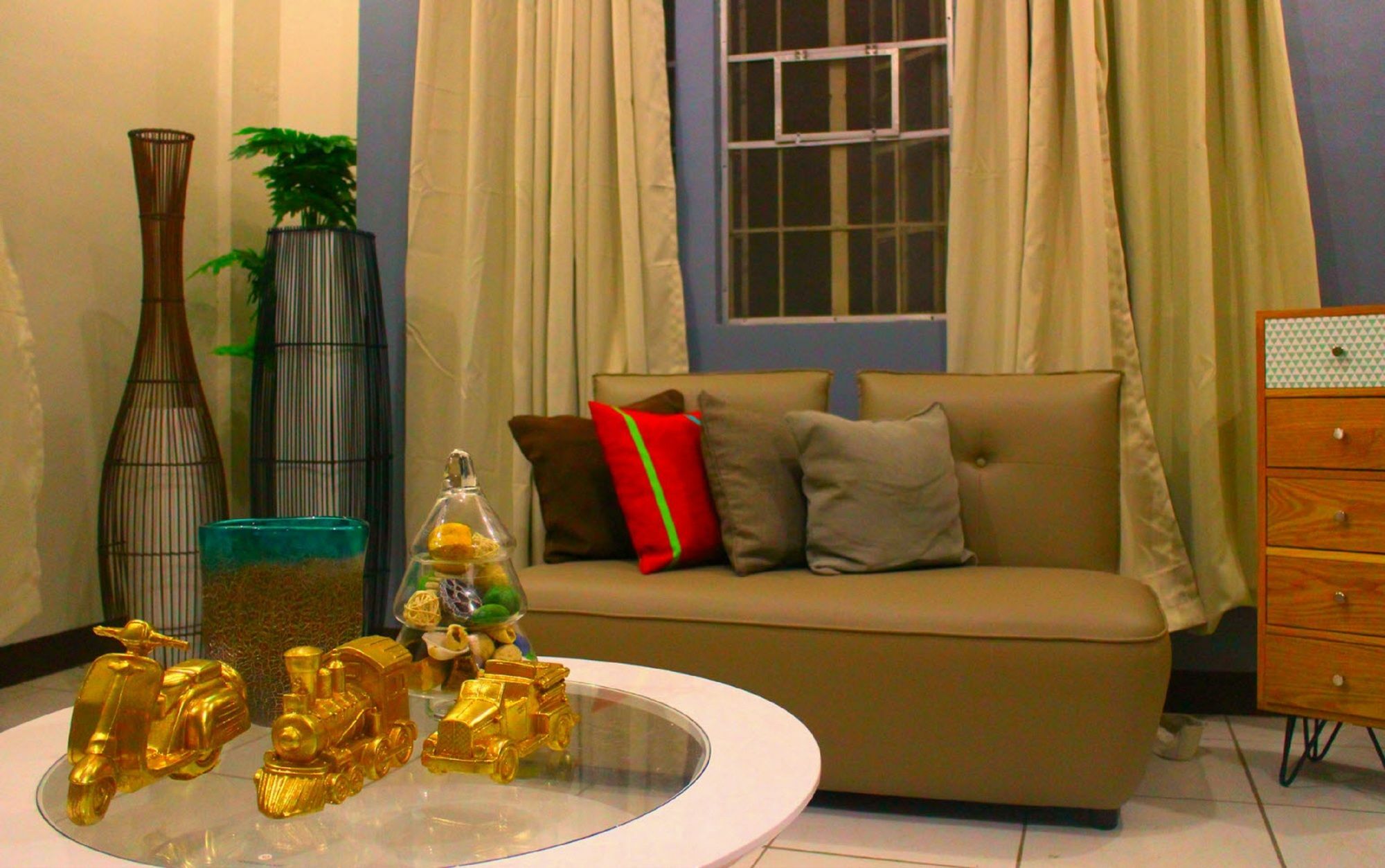 Tagaytay Modern Guesthouse - City Center タガイタイ エクステリア 写真