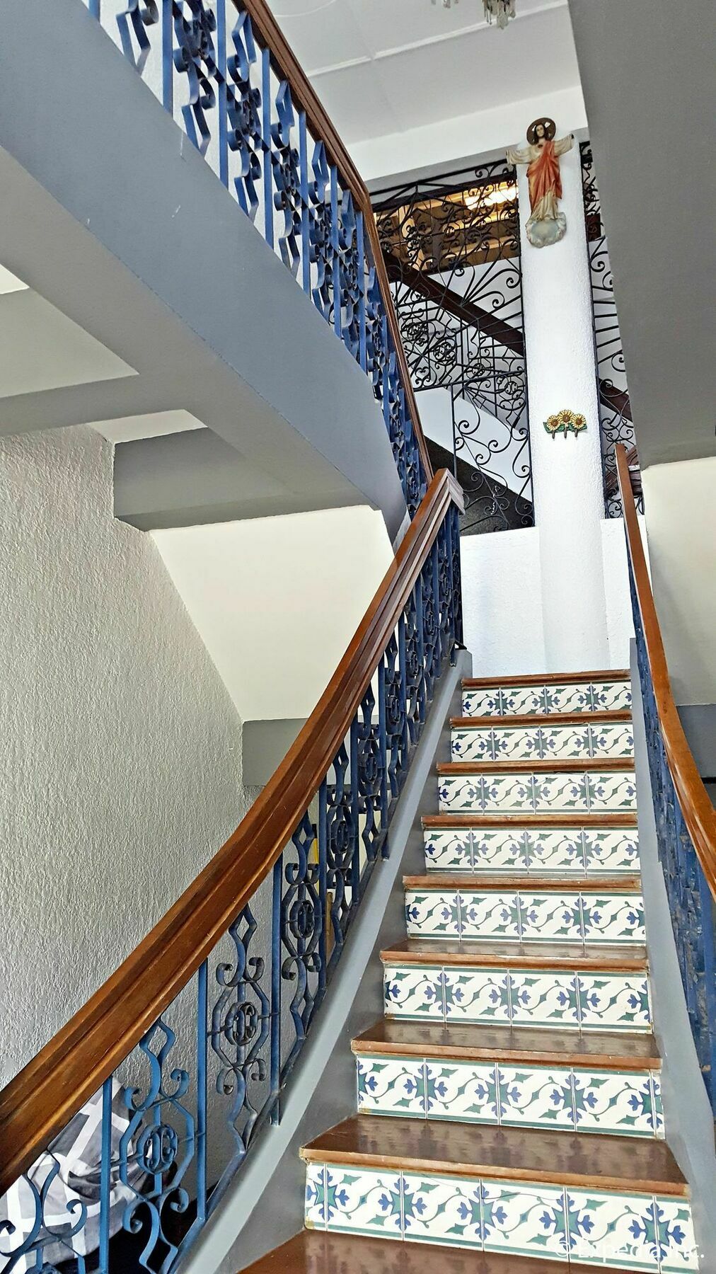 Tagaytay Modern Guesthouse - City Center タガイタイ エクステリア 写真